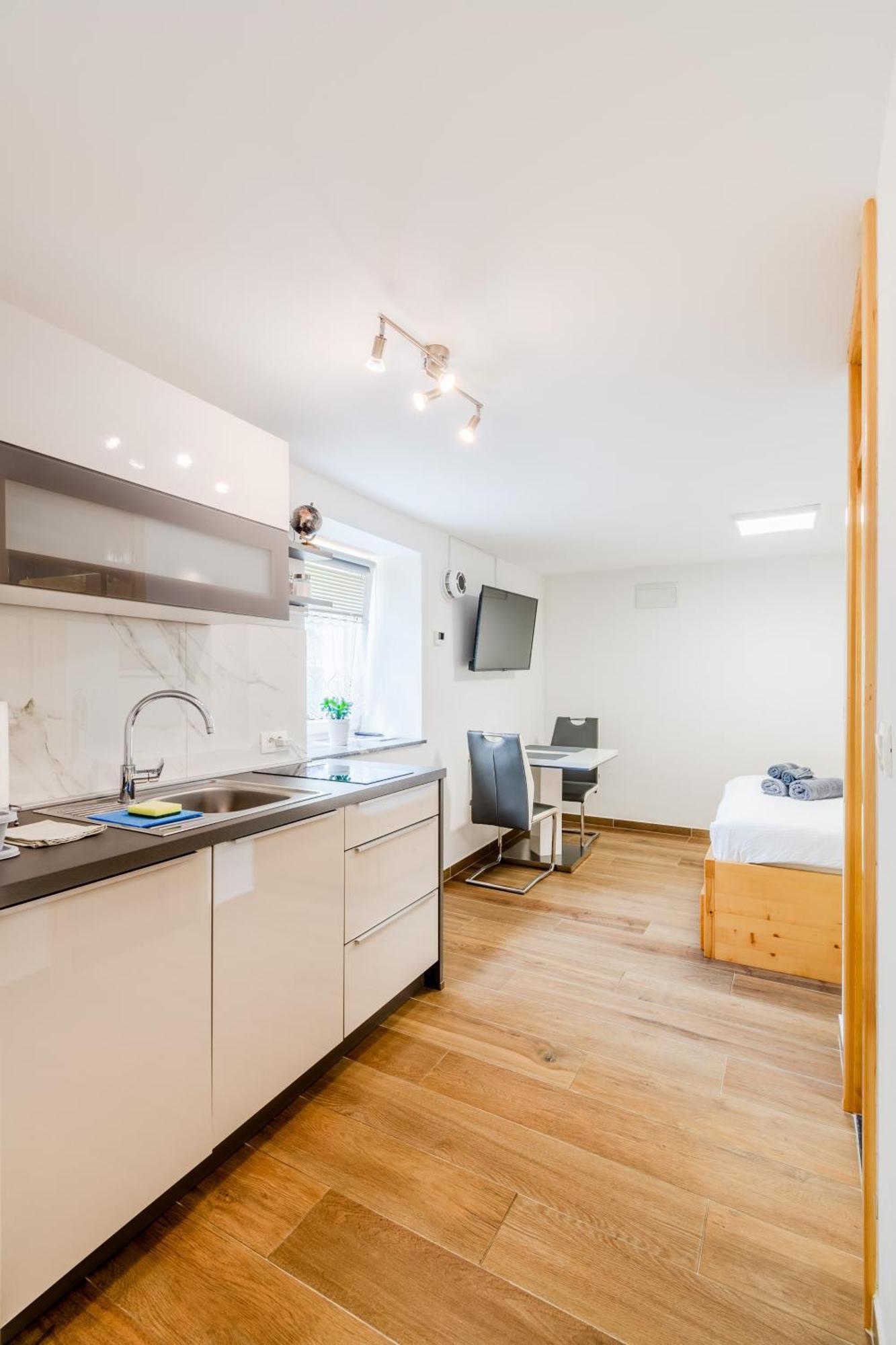 Apartmaji Mausi ボヴェツ エクステリア 写真