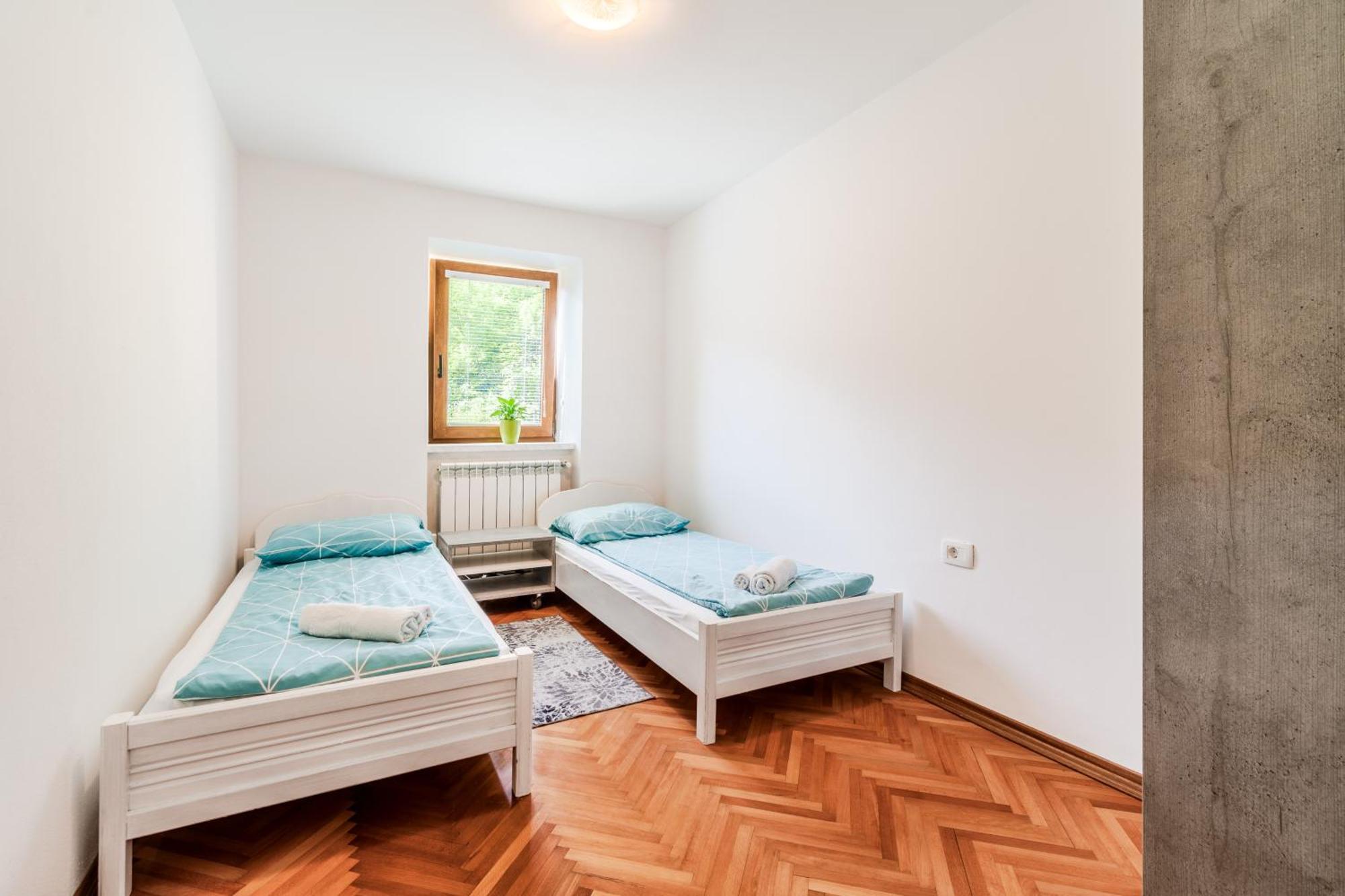 Apartmaji Mausi ボヴェツ エクステリア 写真